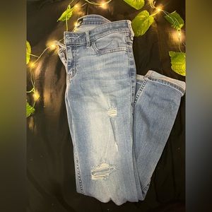 Holloster crop jeans